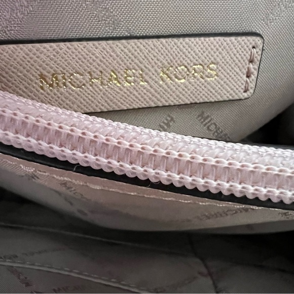 NWT MICHAEL Michael KORS Women’s Leather Tote Purse/Handbag Soft Pink Gold - Picture 13 of 16